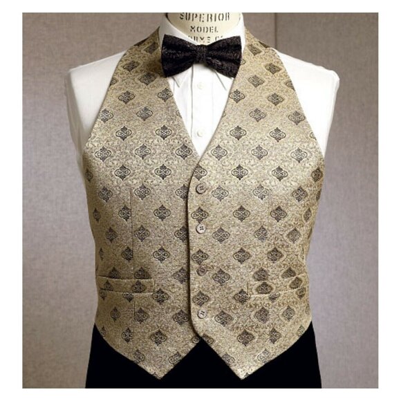 Vogue V9073 Mens Vest, Cummerbund, Ties, Pocket Square Uncut Sewing Pattern - Picture 4 of 6